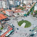 City Center Apartament, Pazari Ri